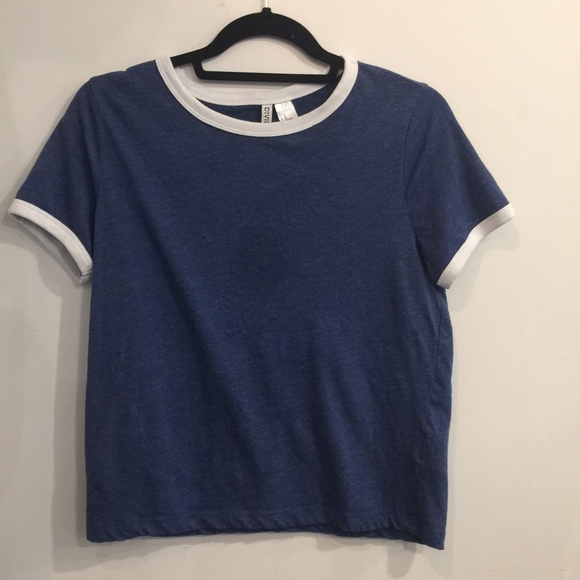 H&M Basic Shirt size M - Picture 2 of 3